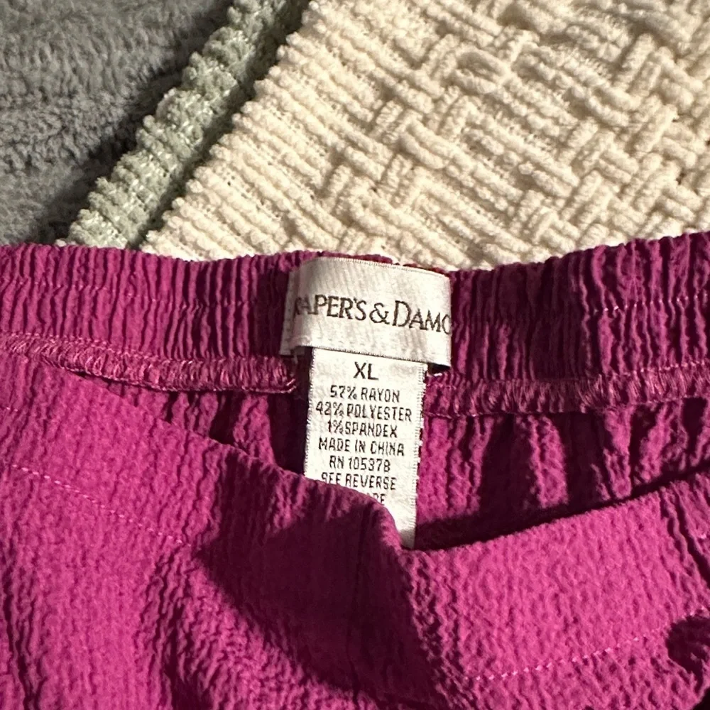 NWOT women’s drapers & Damon’s set - Picture 8 of 8